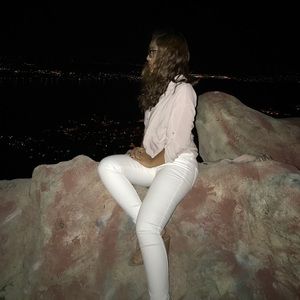 Meet your Posher, Arcelia